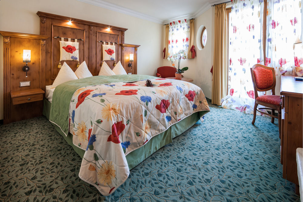 Belarosa Suiten & Wellness Exteriör bild