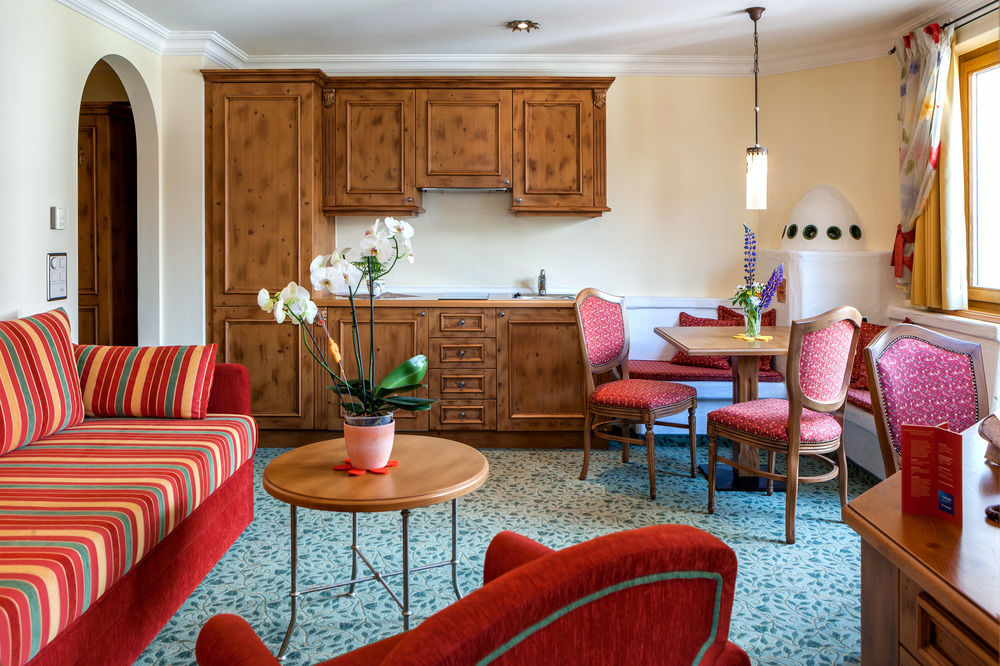 Belarosa Suiten & Wellness Exteriör bild